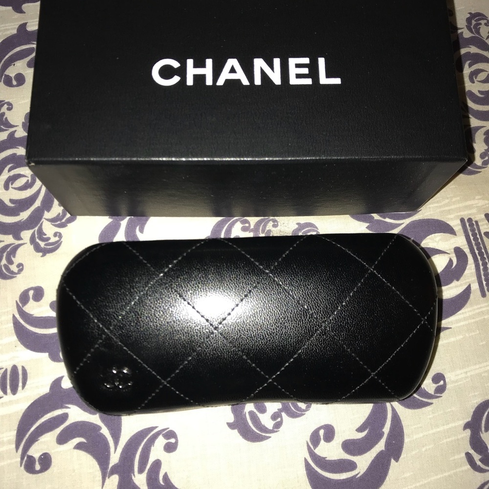 Authentic Channel case